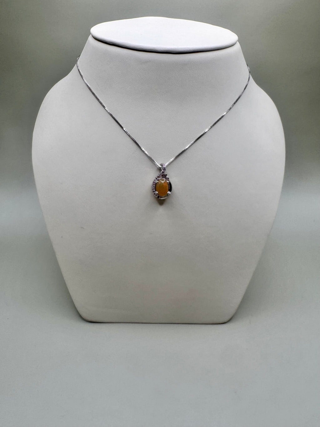 FIRE OPAL AND PINK SAPPHIRE SET