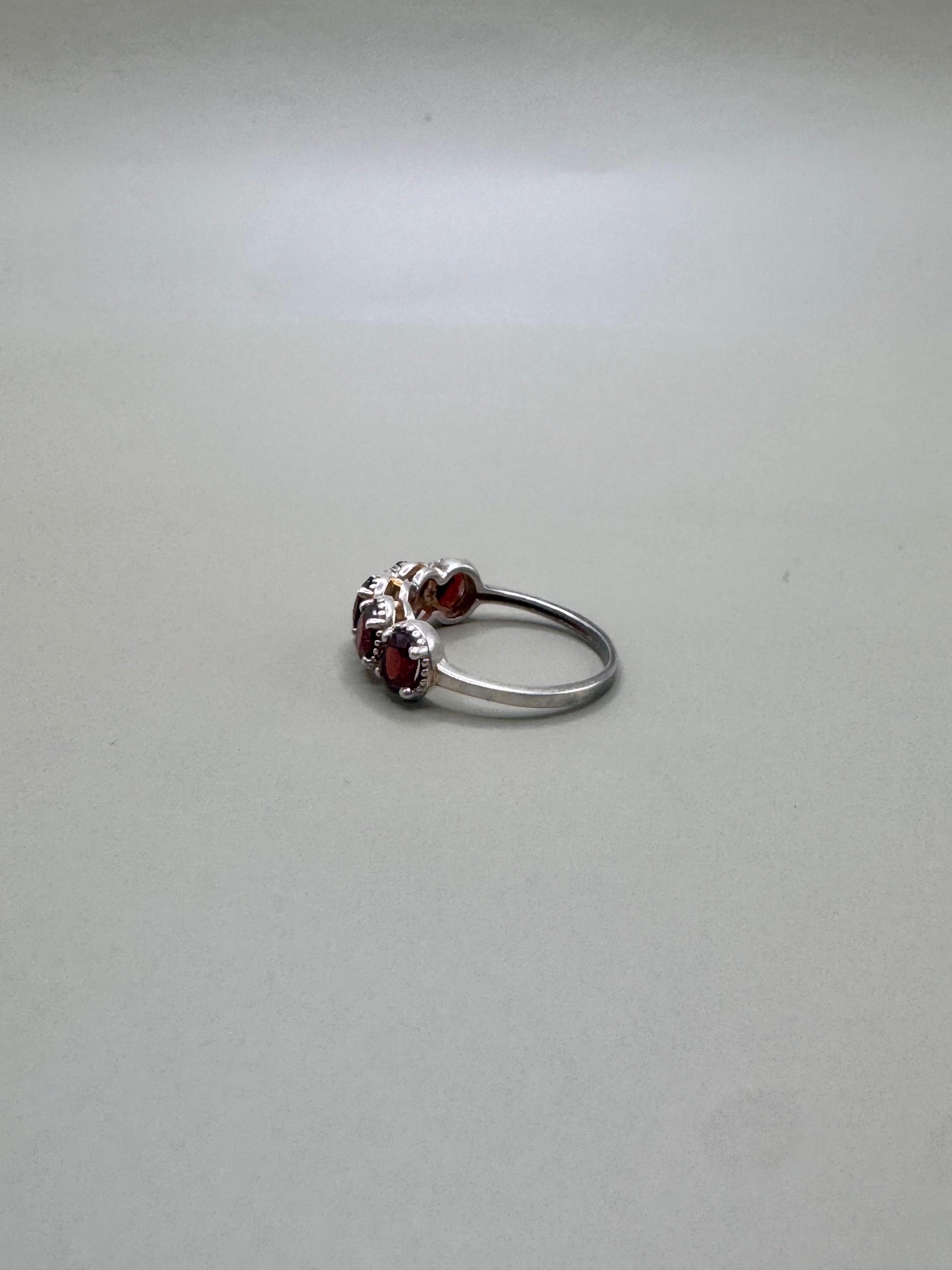 GARNET RING